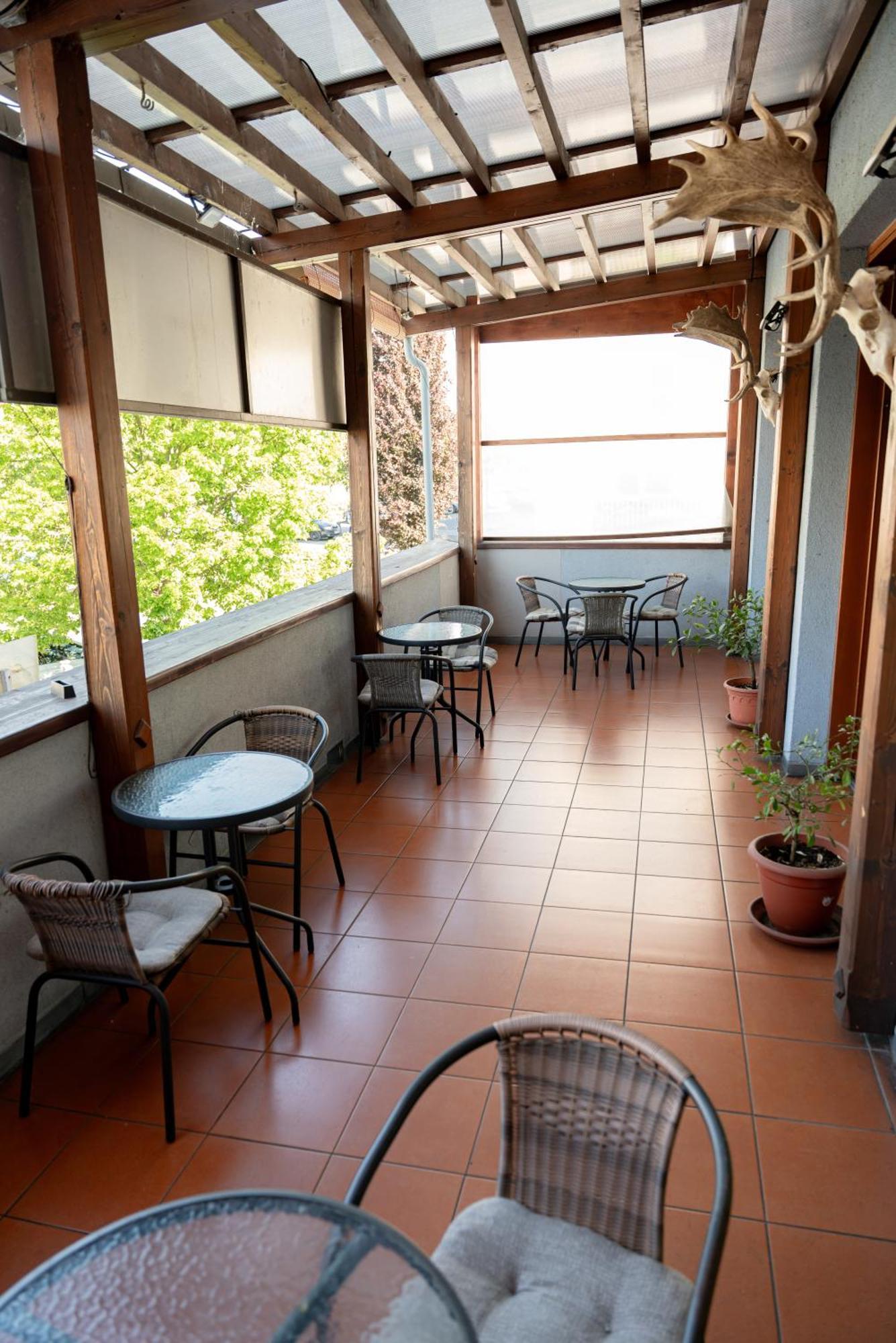 Hotel Cementar Hranice  Bagian luar foto