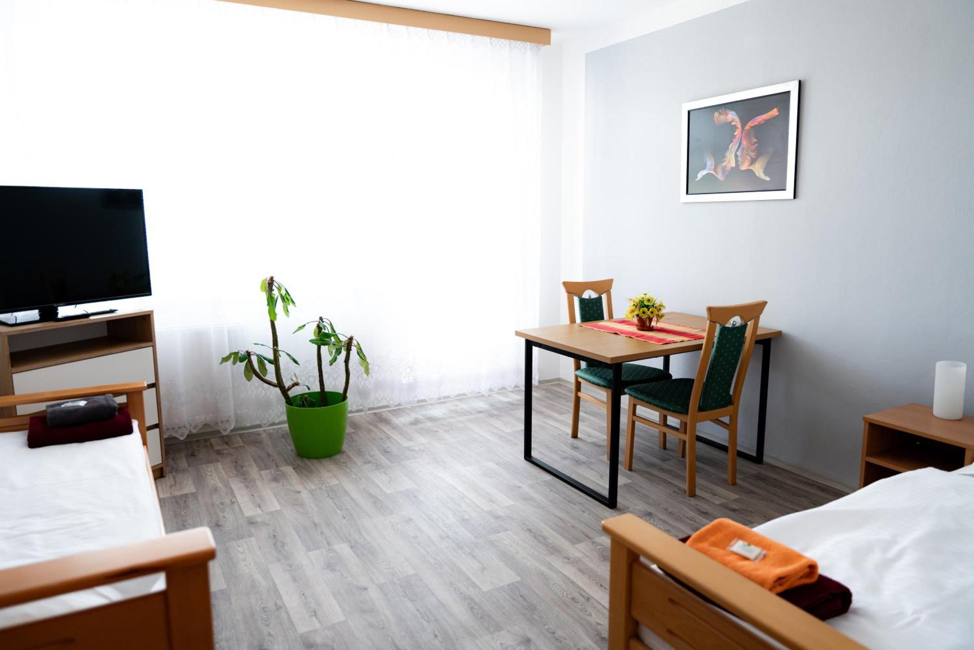 Hotel Cementar Hranice  Bagian luar foto